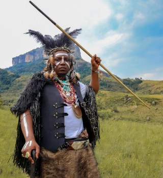 Mnqobi Yazo - UBHOKO Album